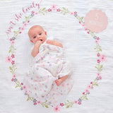 Lulujo - Single Cotton Swaddle & Cards - Isn't She Lovely